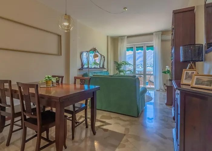 Domus Ester Borgo 아파트