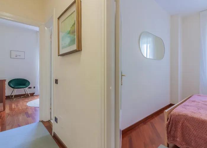 Domus Ester Borgo Apartment *